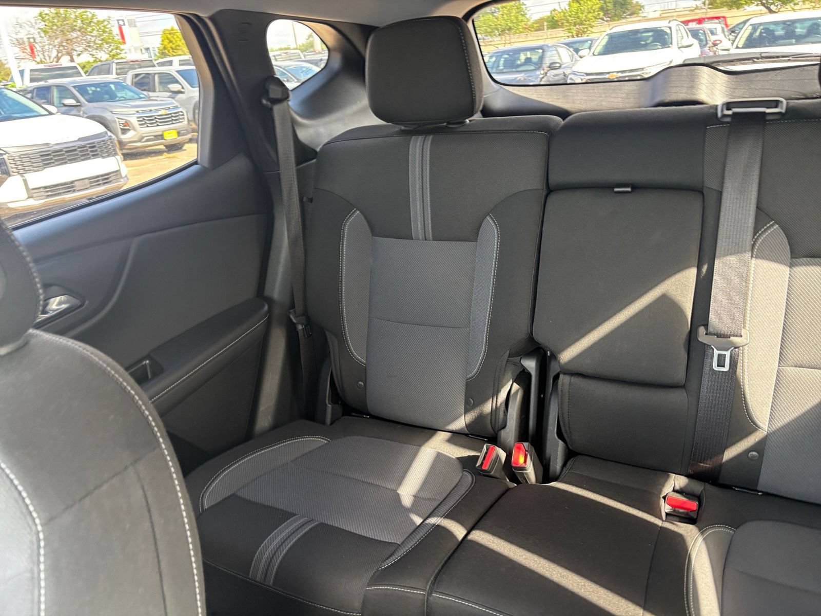 Used 2026 Chevrolet Blazer LT FWD image 39
