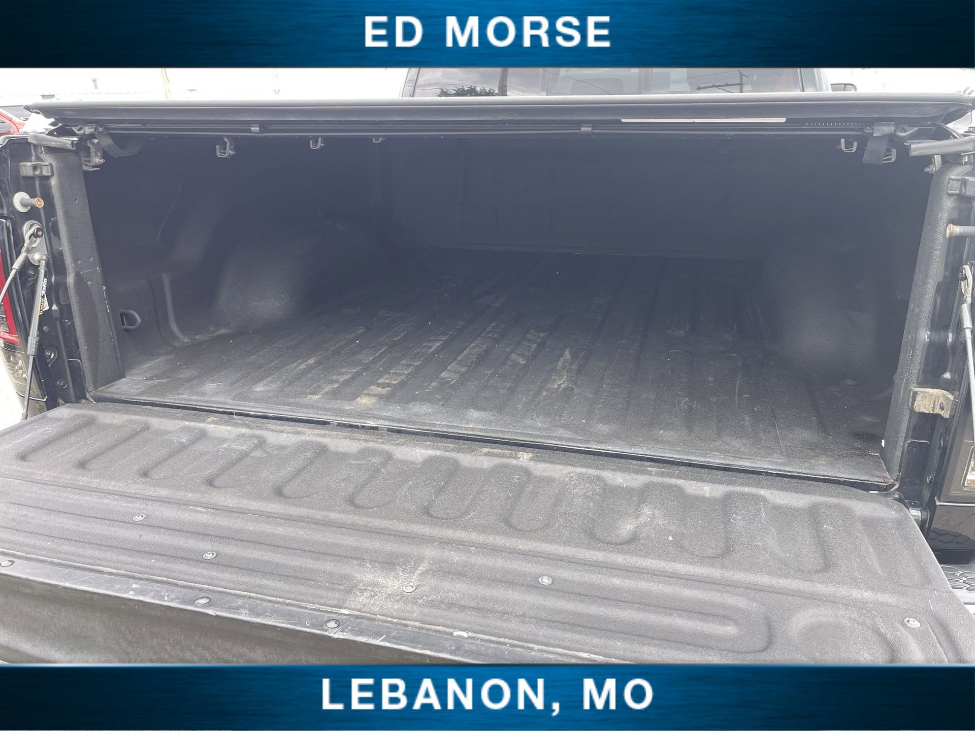 Used 2016 RAM 1500 Laramie w/ Convenience Group AWD/4WD image 24