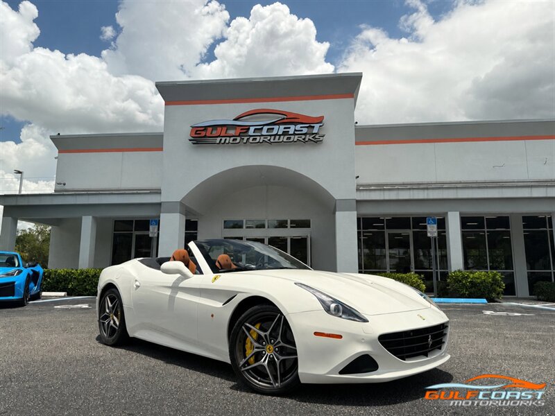 Used 2017 Ferrari California T RWD image 1