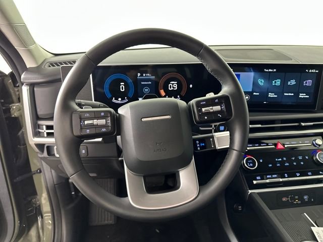 Used 2025 Hyundai Santa Fe SEL FWD image 14