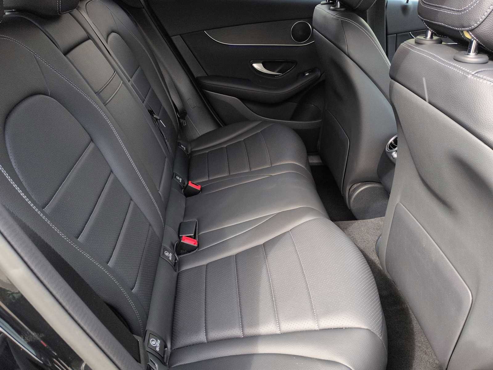 Used 2022 Mercedes-Benz GLC 300 4MATIC image 20