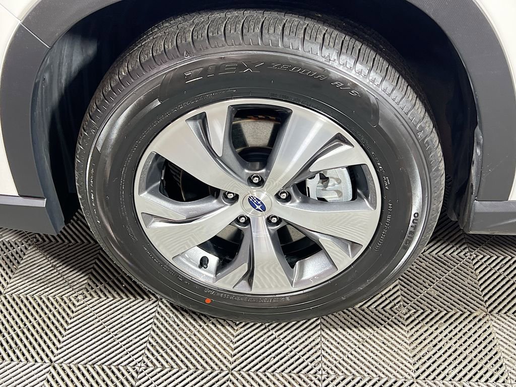 Used 2023 Subaru Ascent Premium w/ Convenience Package image 28