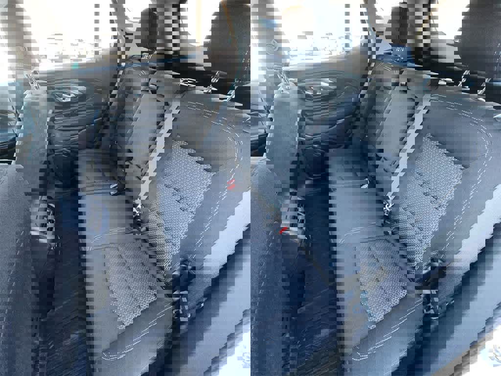 Certified 2024 GMC Terrain SLE w/ Driver Convenience Package image 22