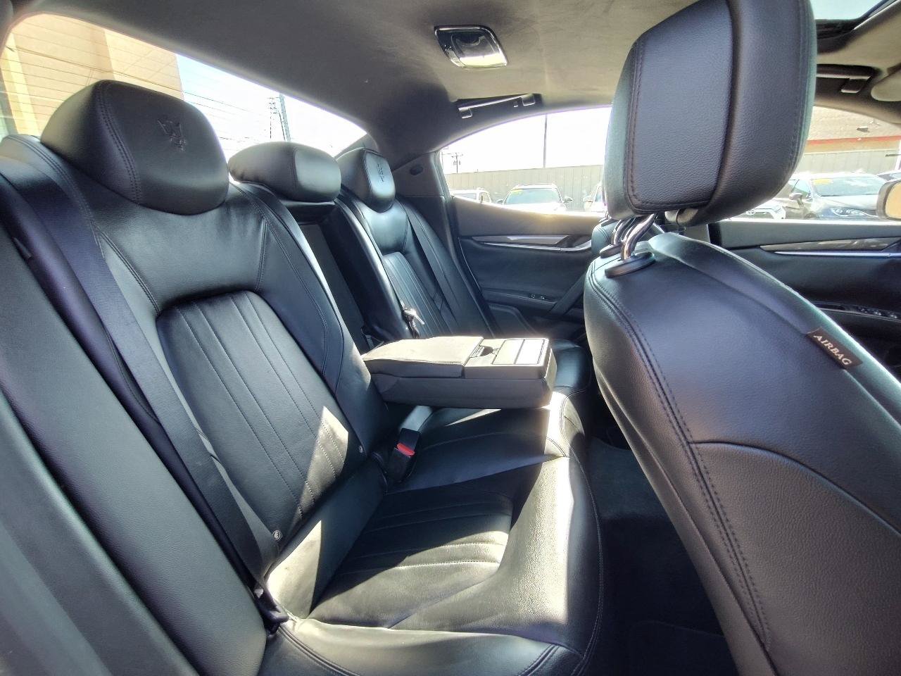 Used 2016 Maserati Ghibli RWD image 43
