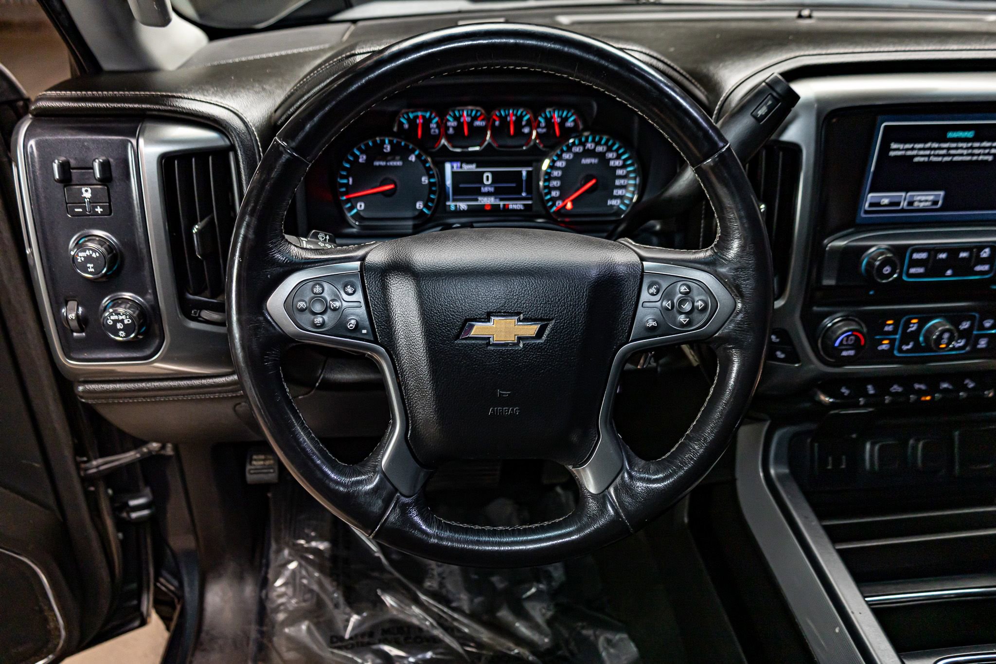 Used 2018 Chevrolet Silverado 1500 LTZ Z71 w/ LTZ Plus Package image 18