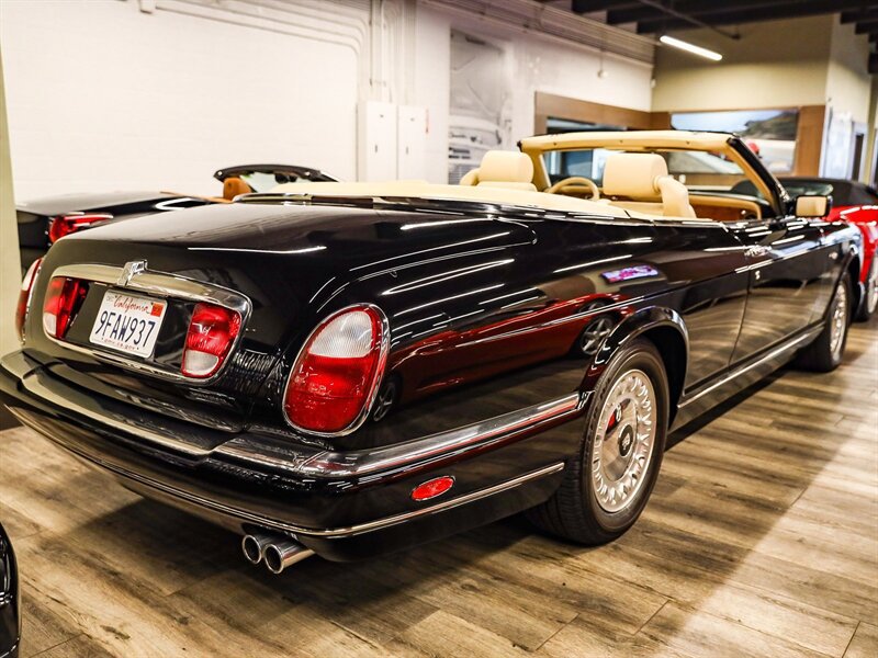 Used 2000 Rolls-Royce Corniche RWD image 3