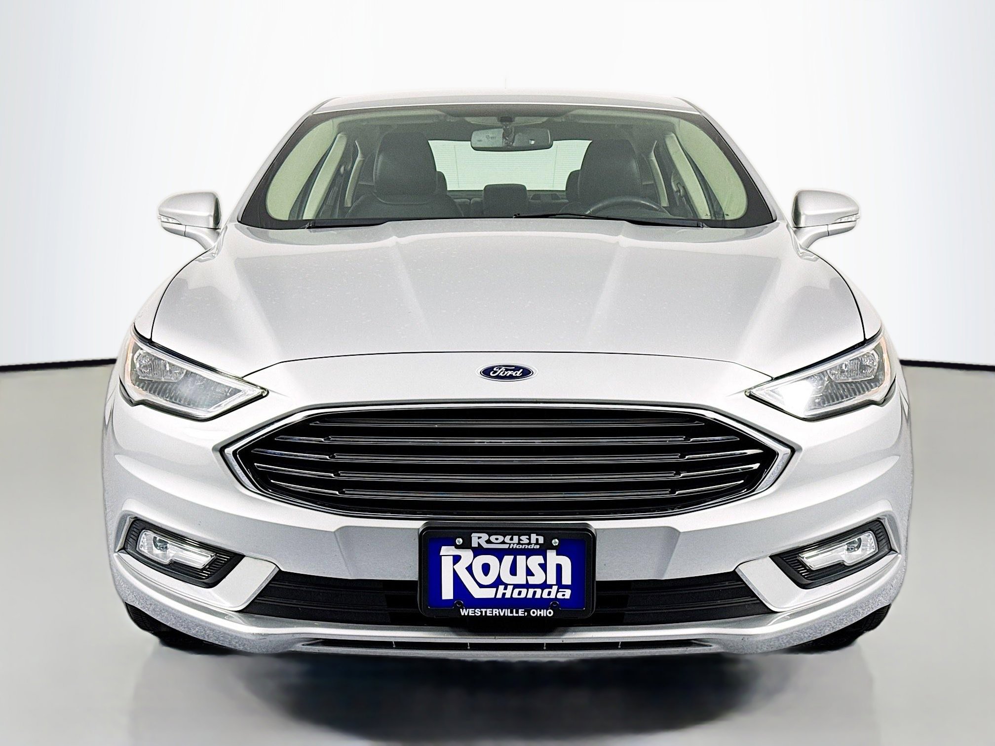Used 2017 Ford Fusion Energi SE FWD image 2
