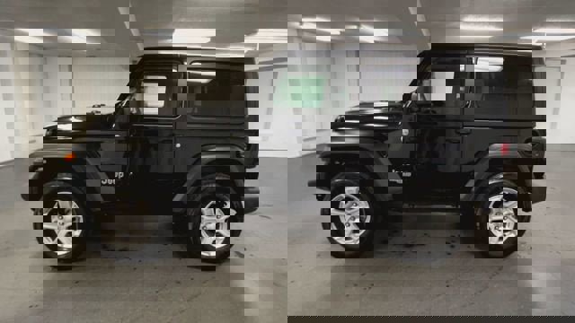 Used 2021 Jeep Wrangler Sport image 5
