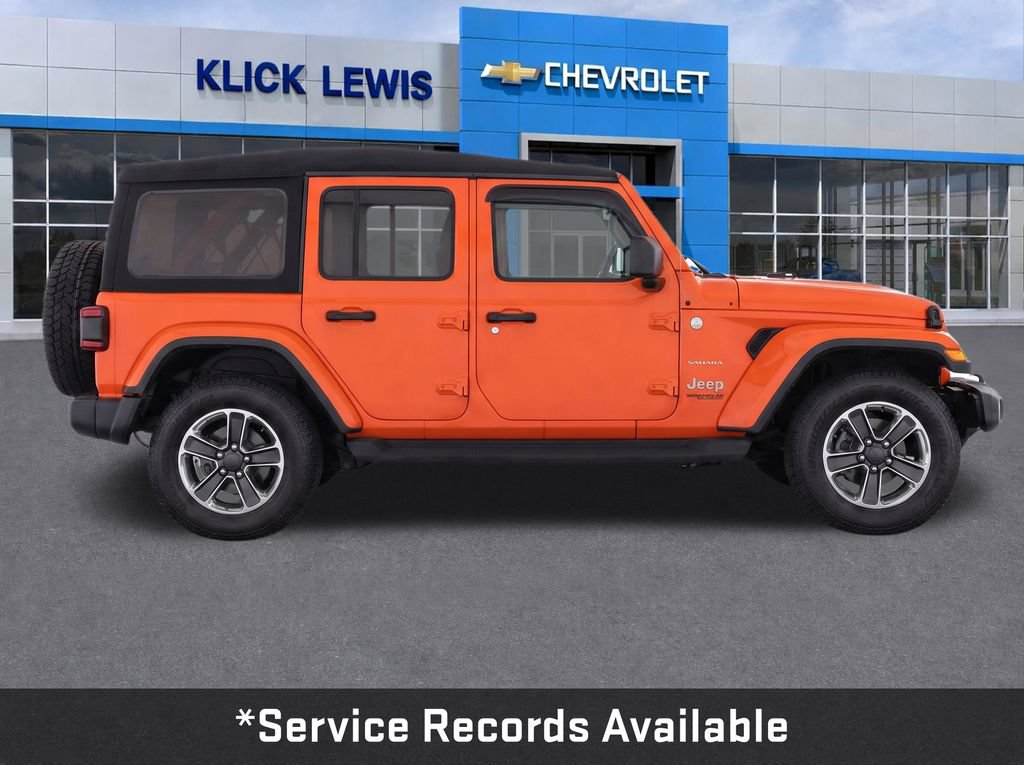 Used 2018 Jeep Wrangler Unlimited Sahara AWD/4WD image 9