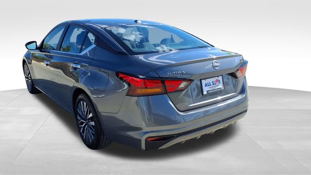 Used 2025 Nissan Altima 2.5 SV image 6