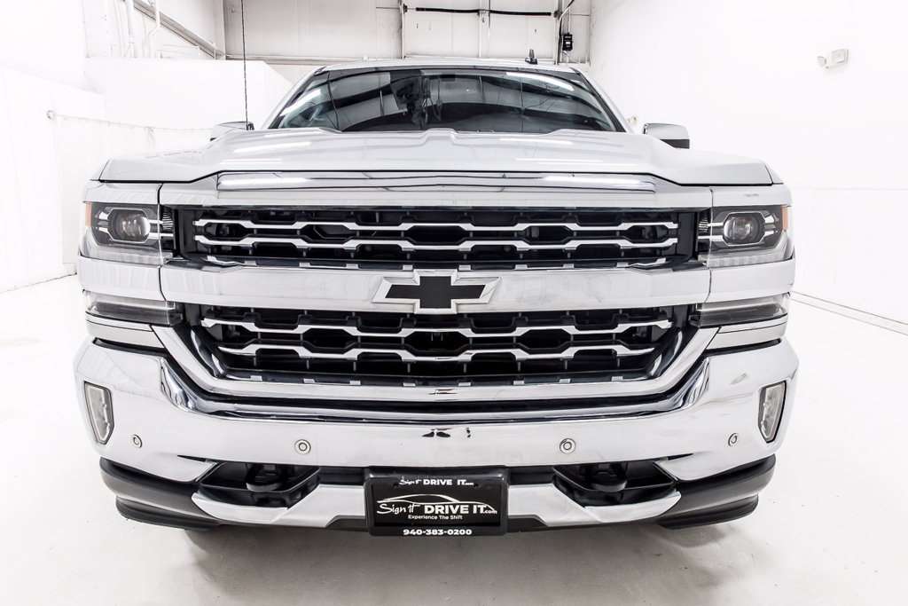Used 2018 Chevrolet Silverado 1500 LTZ w/ Texas Edition RWD image 9