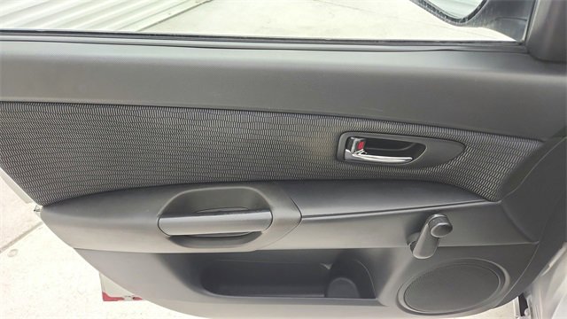 Used 2009 MAZDA MAZDA3 i Sport image 23