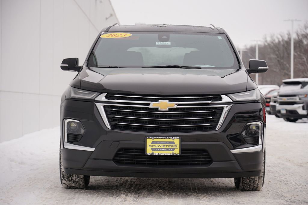 Used 2023 Chevrolet Traverse LT image 8
