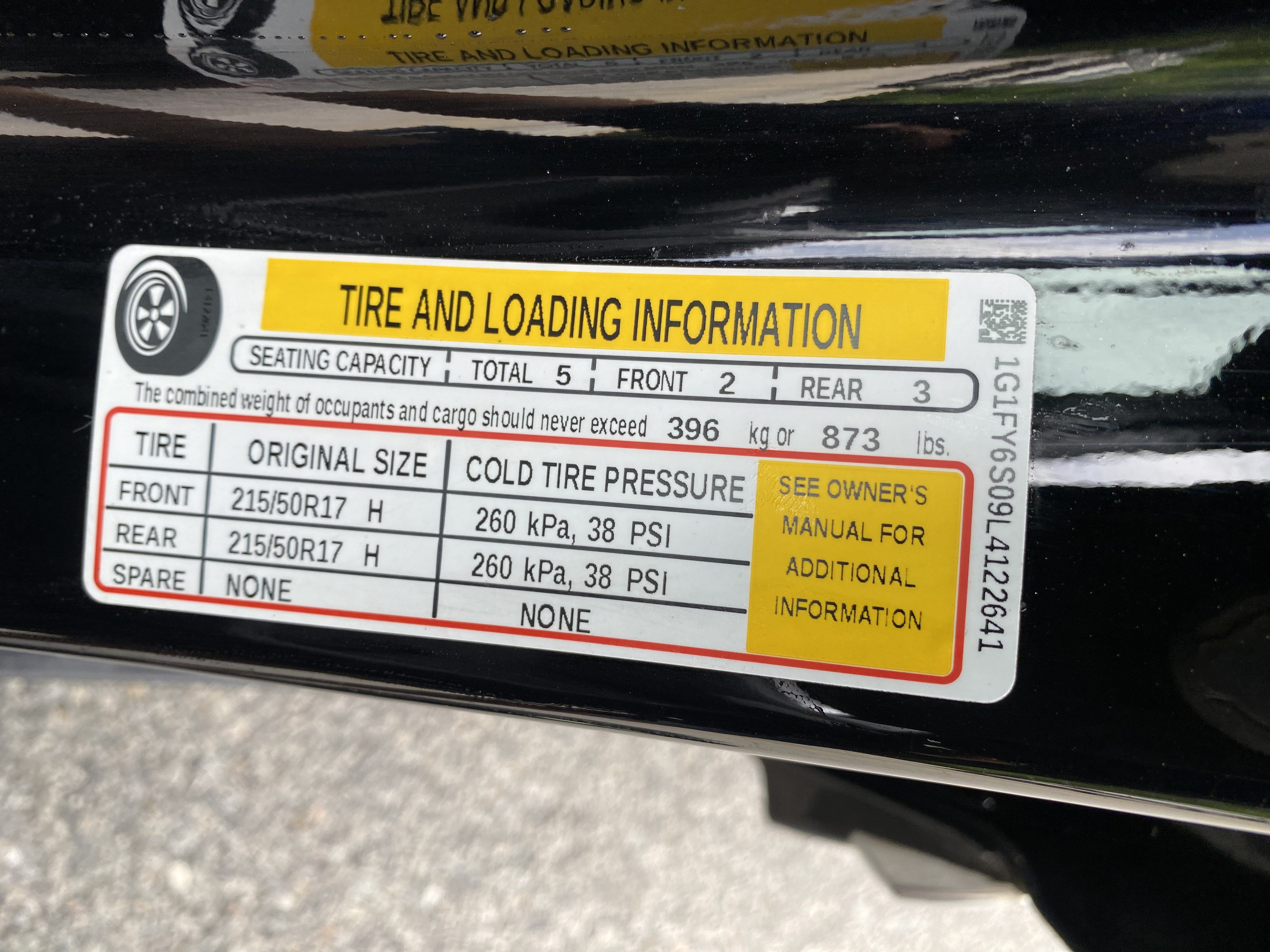 Used 2020 Chevrolet Bolt LT FWD image 37