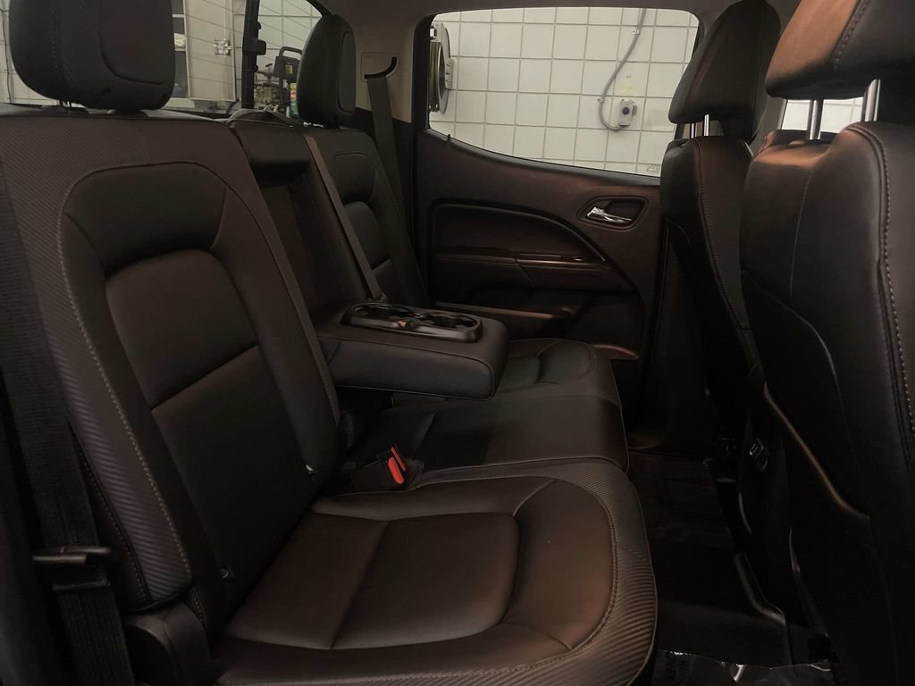 Used 2021 GMC Canyon AT4 w/ Driver Alert Package AWD/4WD image 17