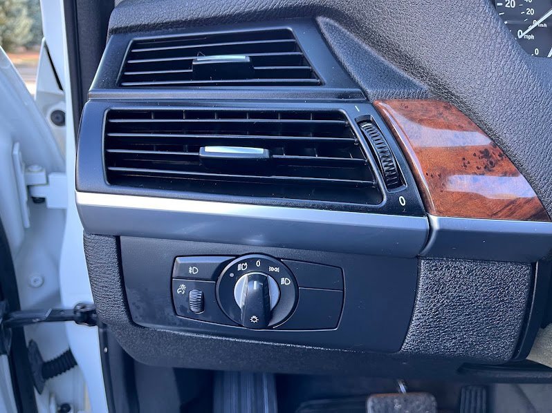 Used 2012 BMW X5 xDrive35i image 10