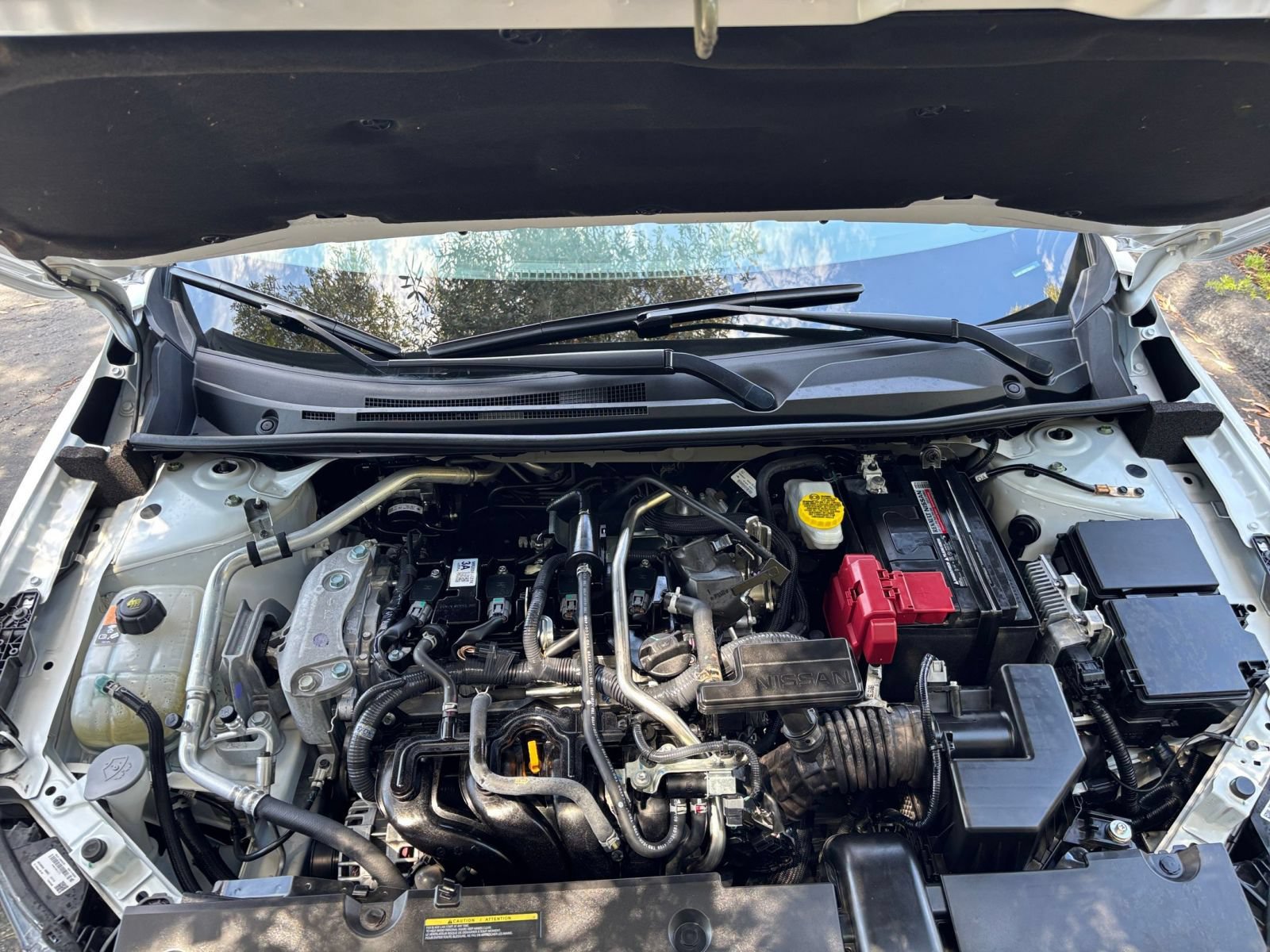 Used 2025 Nissan Sentra SV FWD image 29