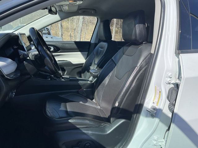 Used 2022 Jeep Compass Limited image 15