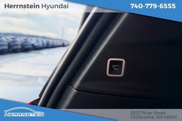 Used 2022 Chrysler Pacifica Touring-L w/ S Appearance Package image 23