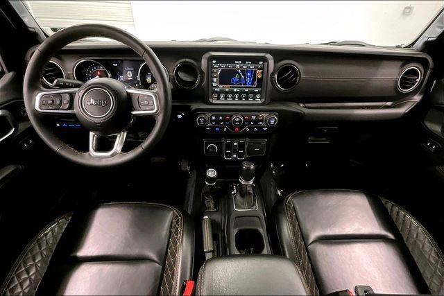 Used 2023 Jeep Wrangler Unlimited Sahara image 18