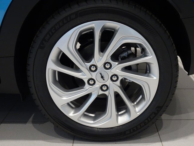 New 2027 Chevrolet Bolt LT image 12