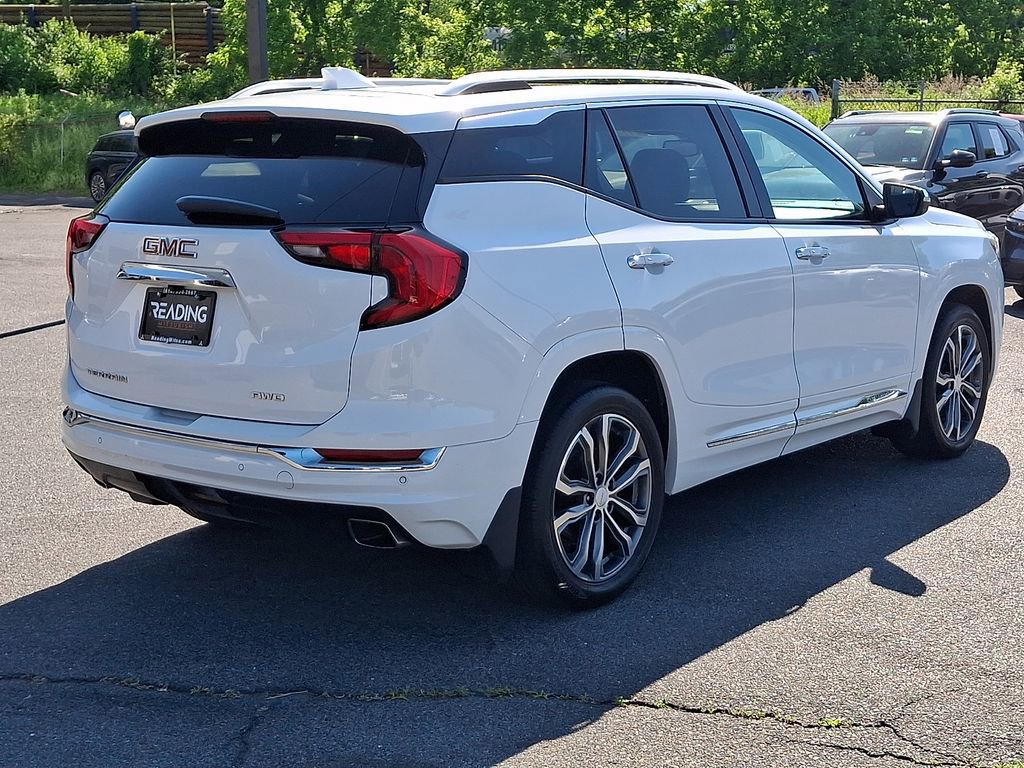Used 2019 GMC Terrain Denali w/ Driver Alert Package II AWD/4WD image 5