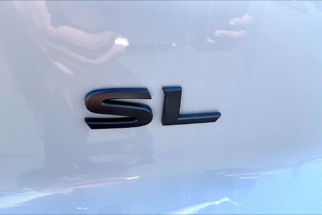 New 2026 Nissan Pathfinder SL w/ SL Premium Package (P04) FWD image 8