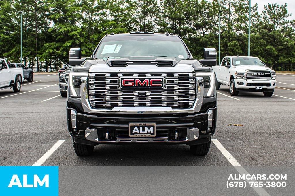 Used 2026 GMC Sierra 3500 Denali w/ Denali Reserve Package AWD/4WD image 10