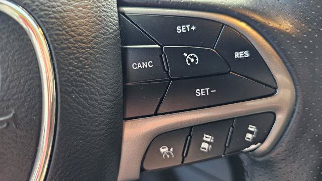 Used 2019 Dodge Charger Scat Pack w/ Dynamics Package RWD image 4