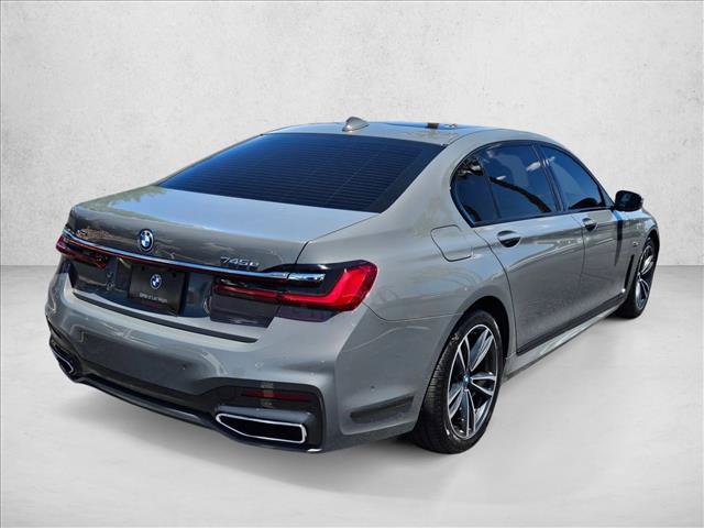 Used 2022 BMW 745e xDrive w/ M Sport Package AWD/4WD image 5