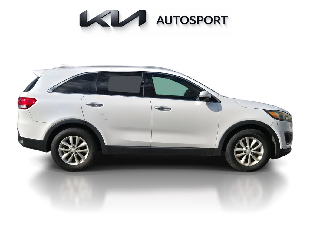 Used 2016 Kia Sorento FWD image 6