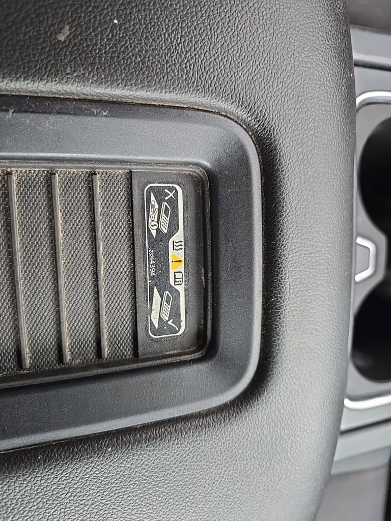 Used 2016 Chevrolet Silverado 2500 LT w/ LT Fleet Convenience Package image 17