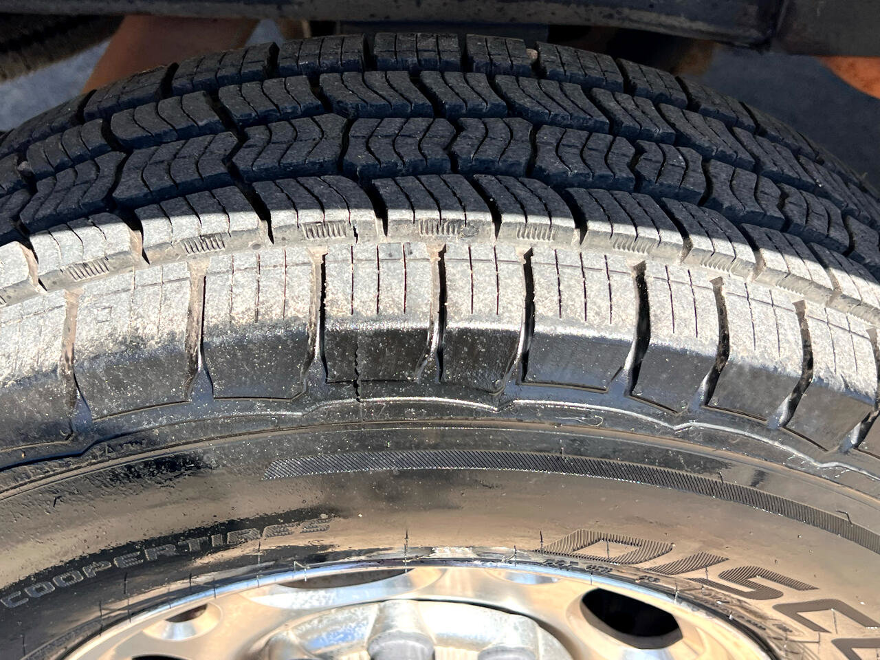 Used 2002 Chevrolet Silverado 2500 LS w/ Electrical Convenience Pkg image 92