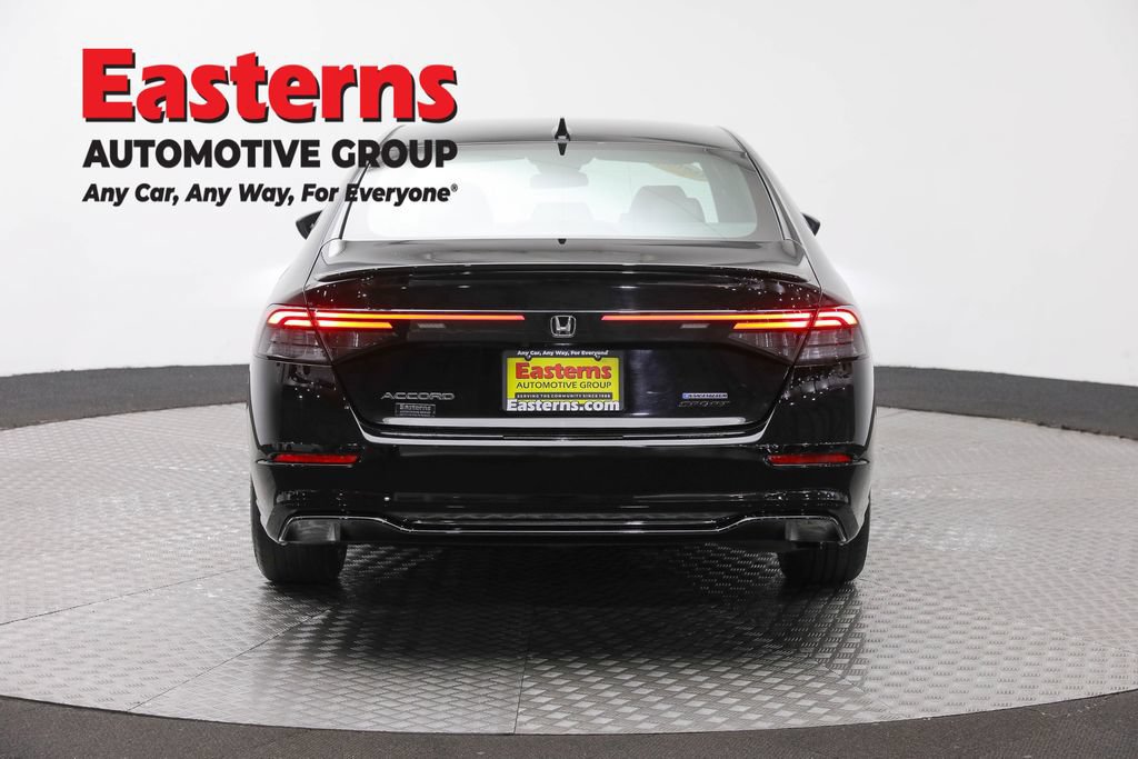 Used 2025 Honda Accord Sport image 6