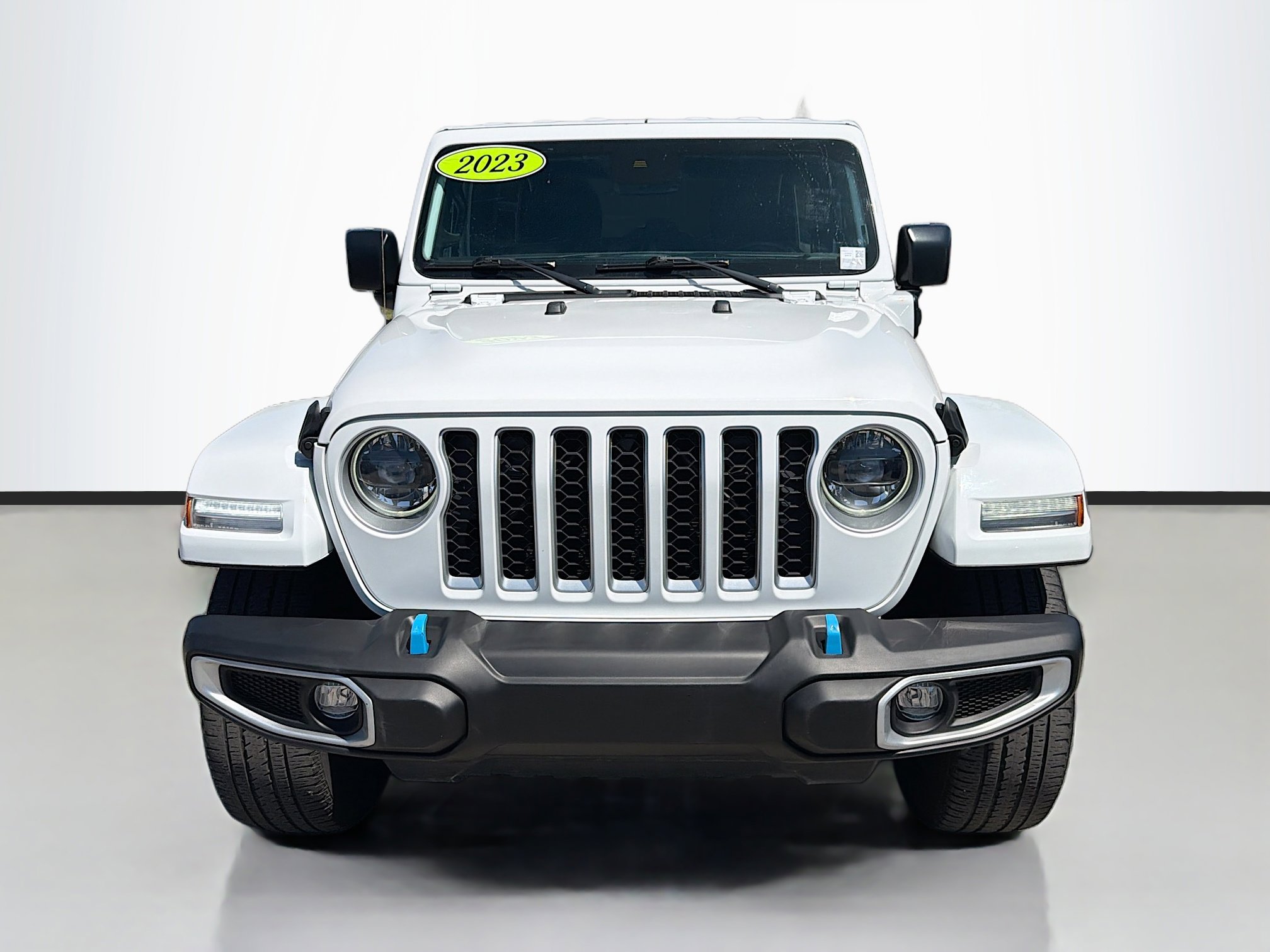 Used 2023 Jeep Wrangler Sahara w/ Cold Weather Group image 8