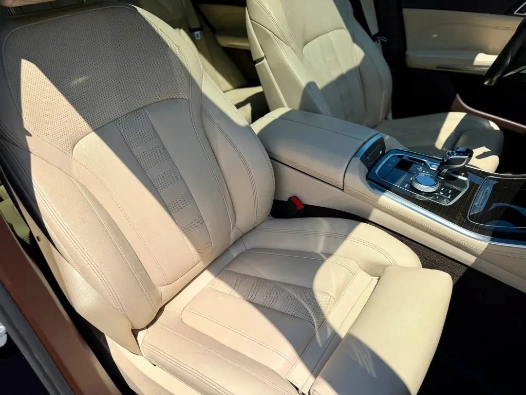 Used 2019 BMW X5 xDrive50i AWD/4WD image 17