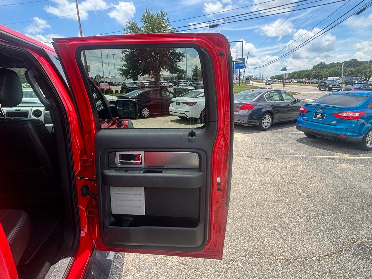 Used 2013 Ford F150 Raptor w/ Luxury Equipment Group AWD/4WD image 70