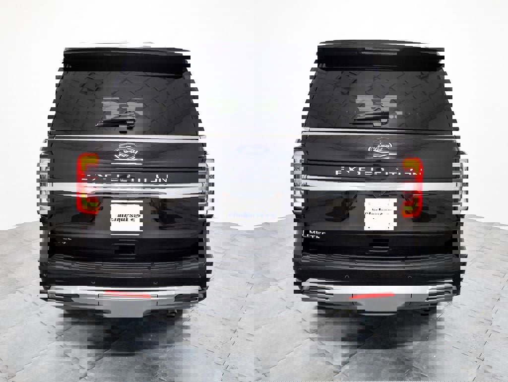 Certified 2024 Ford Expedition Limited image 5