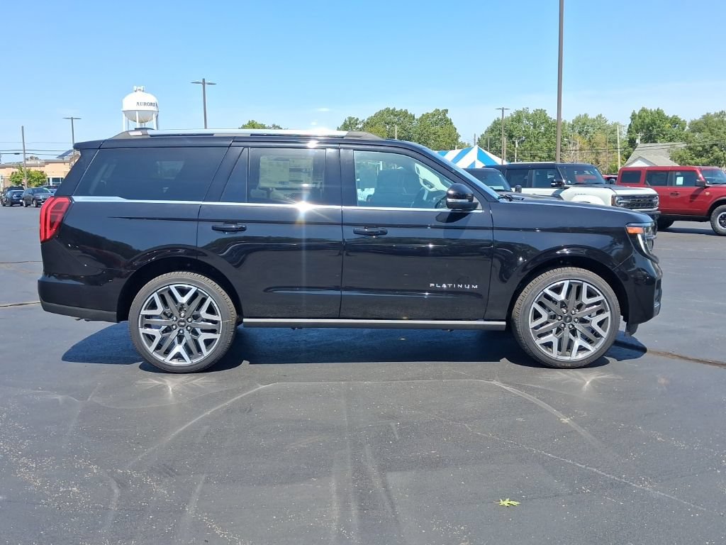 New 2027 Ford Expedition Platinum w/ Platinum Ultimate Package AWD/4WD image 25