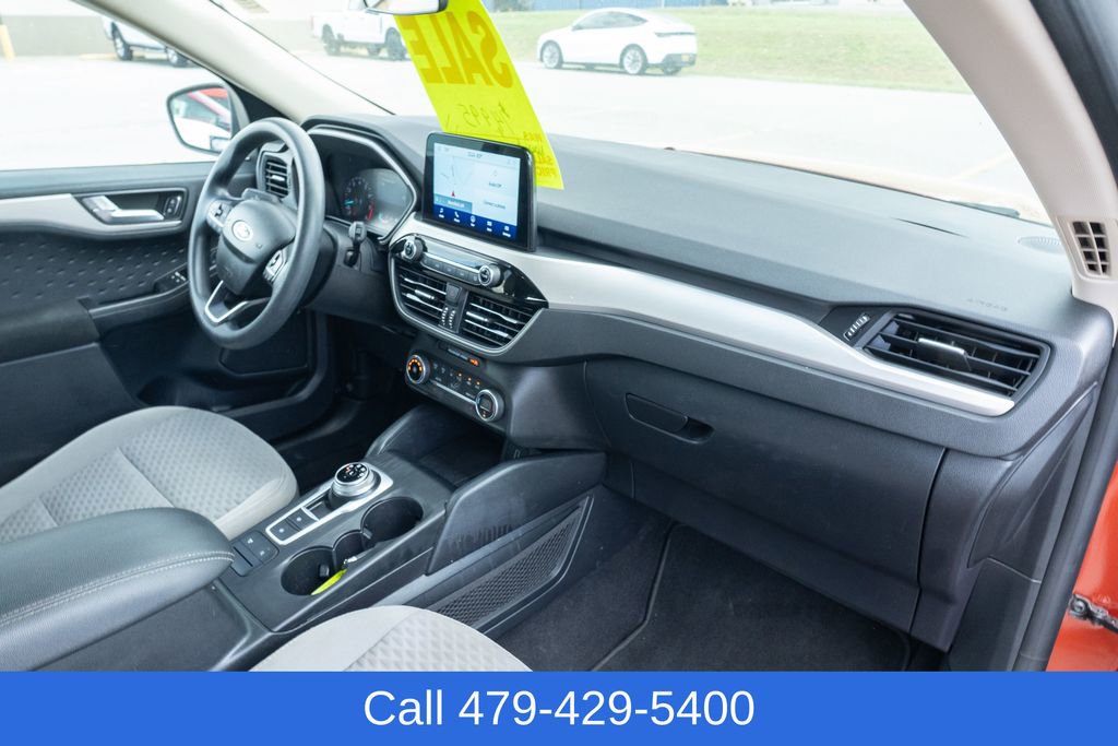 Used 2020 Ford Escape SE image 42