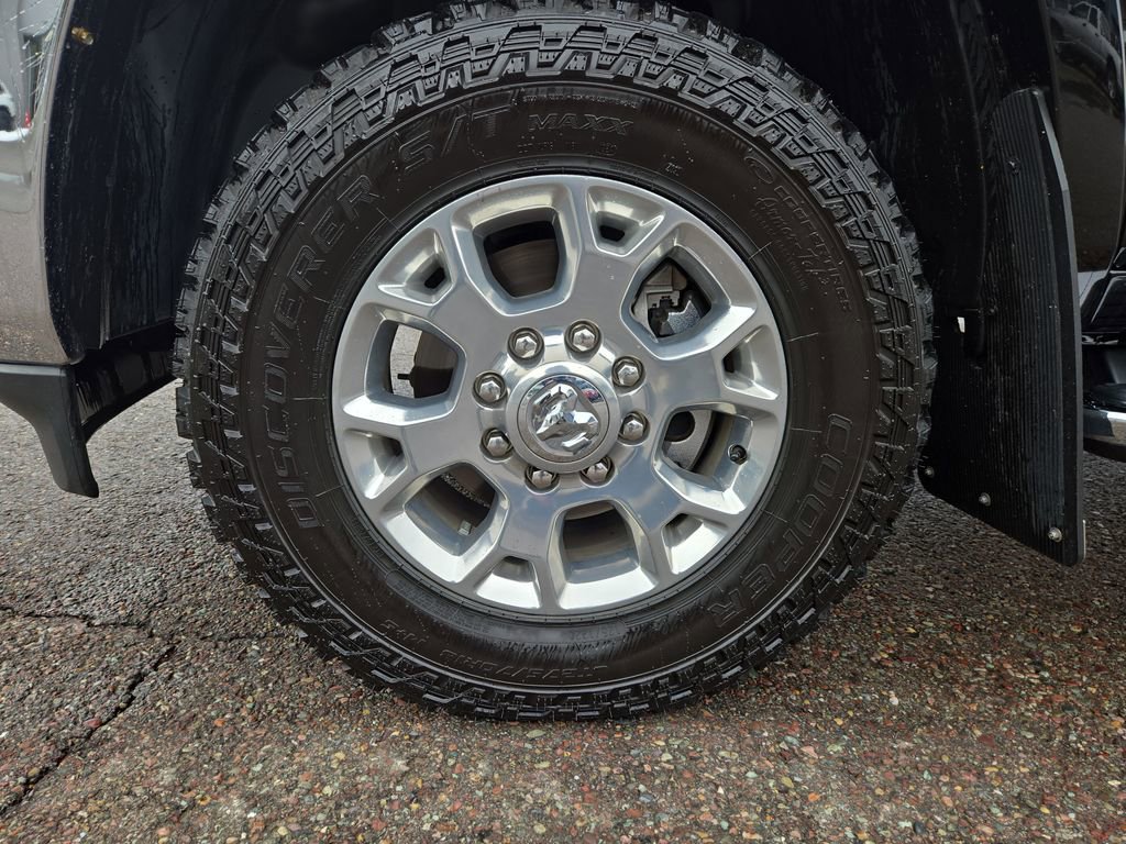 Used 2022 RAM 2500 Laramie image 10