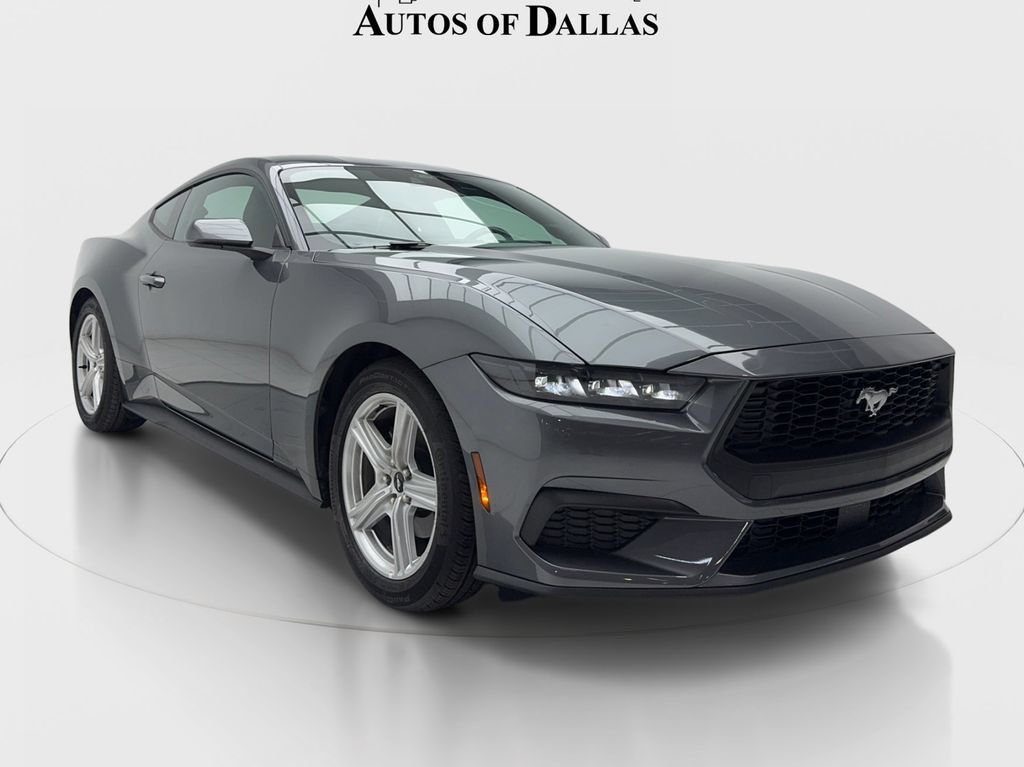 Used 2026 Ford Mustang Premium RWD image 2