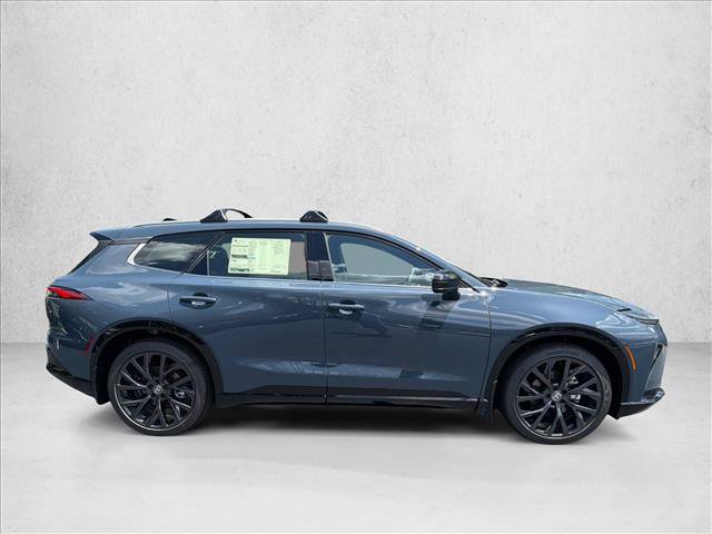 New 2026 Toyota Crown Signia AWD/4WD image 2