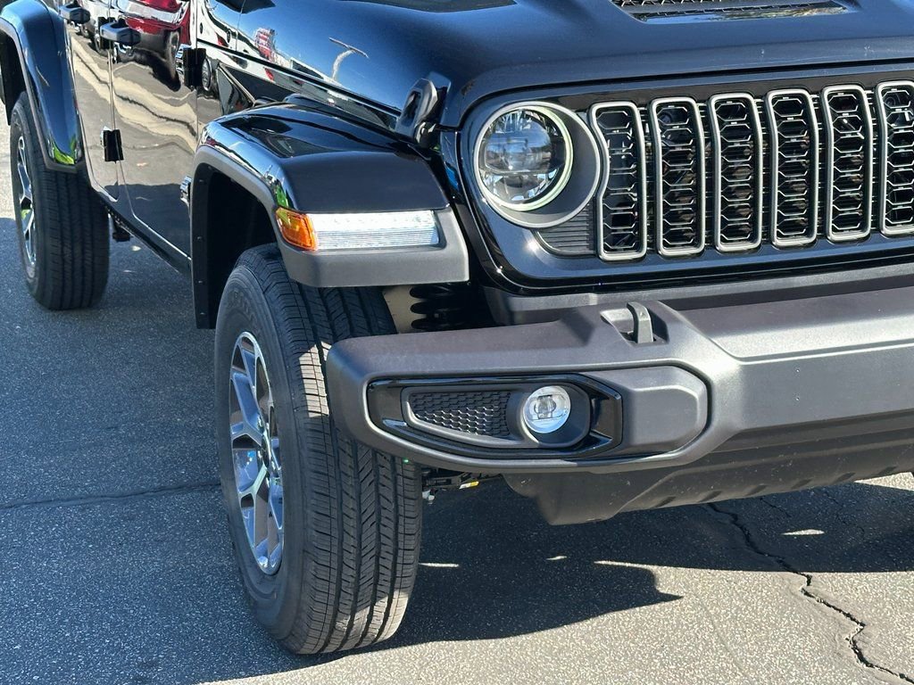 New 2026 Jeep Gladiator Sport AWD/4WD image 10