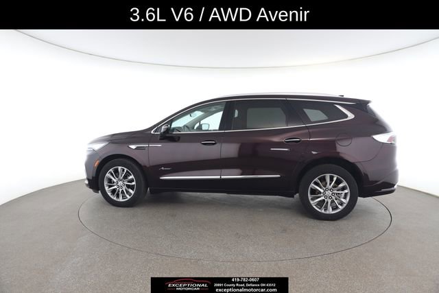Used 2023 Buick Enclave Avenir w/ Avenir Technology Package image 8