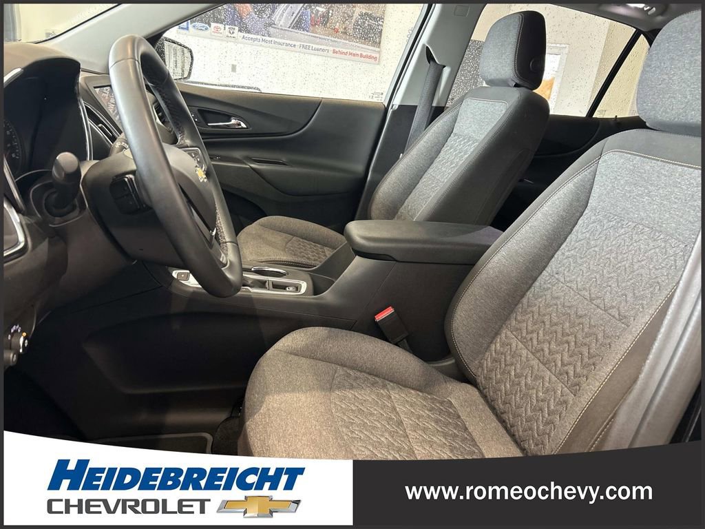 Used 2024 Chevrolet Equinox LT w/ LPO, Floor Liner Package AWD/4WD image 13