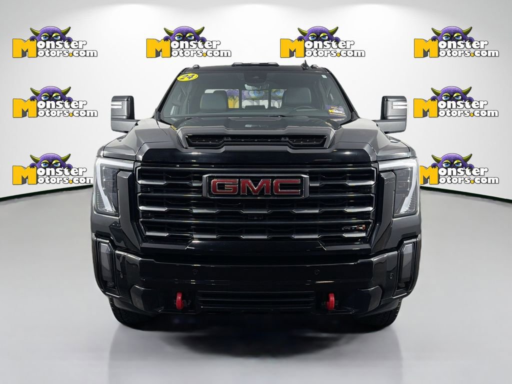 Used 2024 GMC Sierra 3500 AT4 w/ AT4 Premium Plus Package AWD/4WD image 2
