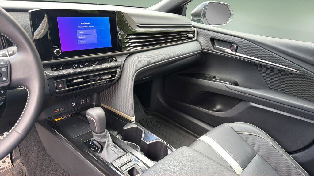 Used 2026 Toyota Camry SE w/ Convenience Package FWD image 24