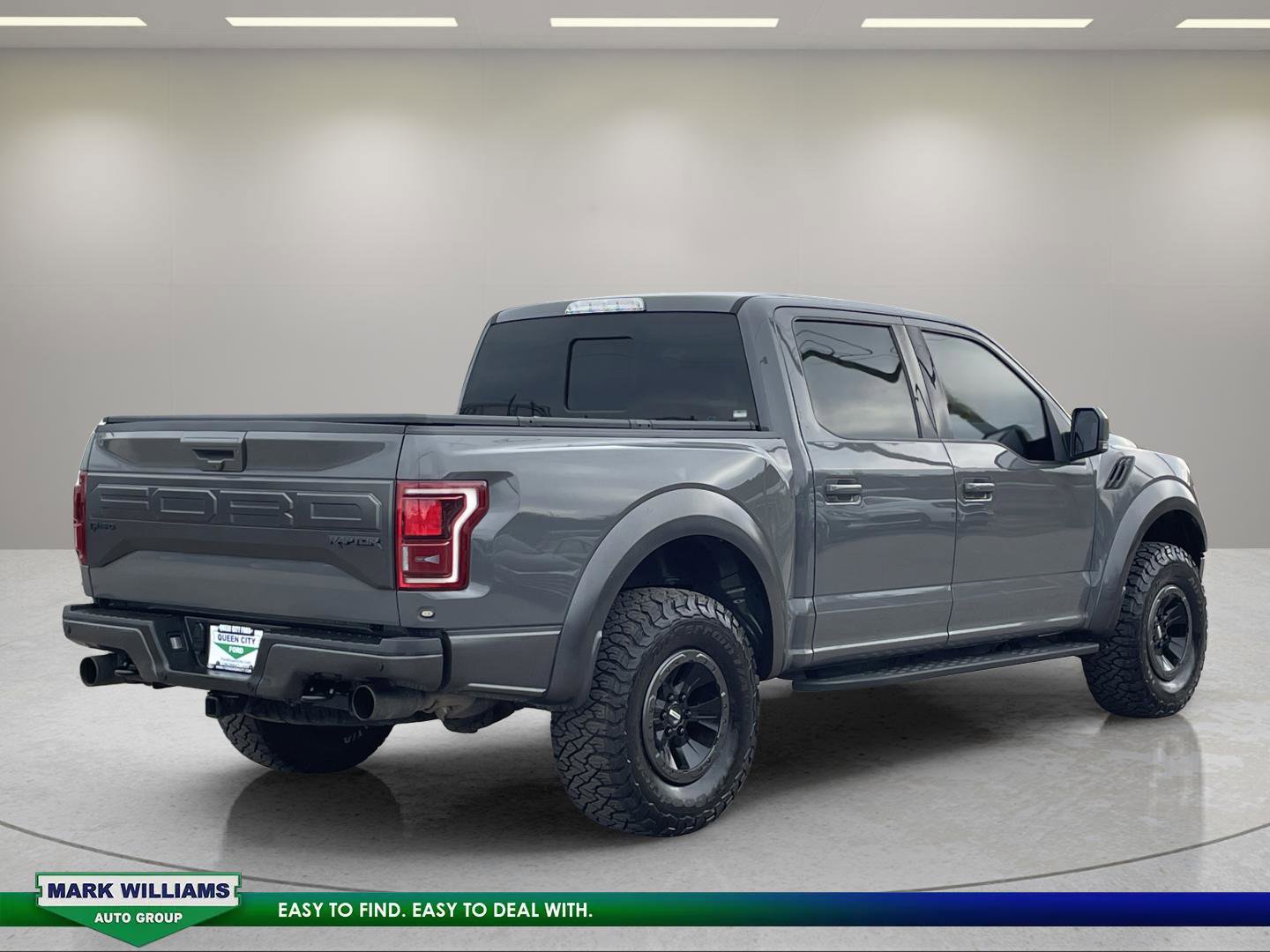 Used 2018 Ford F150 Raptor w/ Equipment Group 802A Luxury image 3