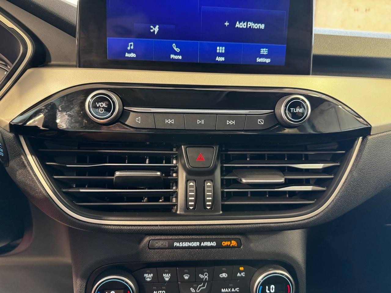 Used 2021 Ford Escape SEL image 21